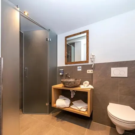Casa vacanze Z Bazenom In Savno *